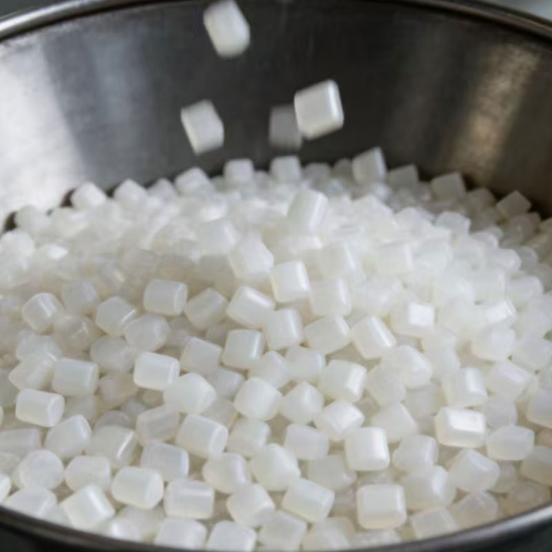 Grânulos plásticos PA66 de moldagem fáceis resistentes a produtos químicos